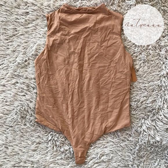 Skims Fits Everybody High Neck Bodysuit in Sienna 2X - Picture 1 of 3